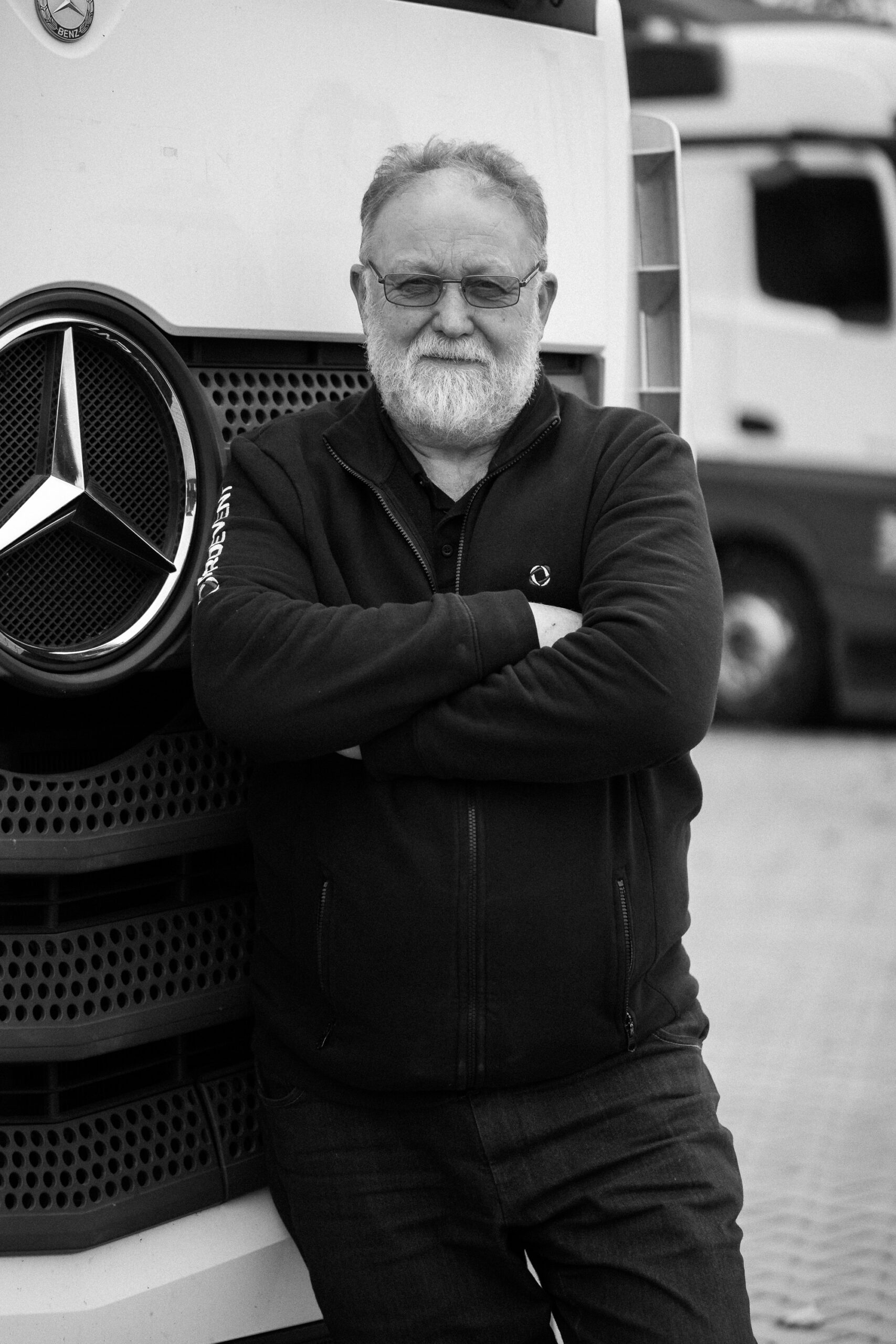 Johann ist bei PRO EVENT für die Logistik-Lösung zuständig und sorgt dafür, dass der Transport im LKW reibungslos verläuft