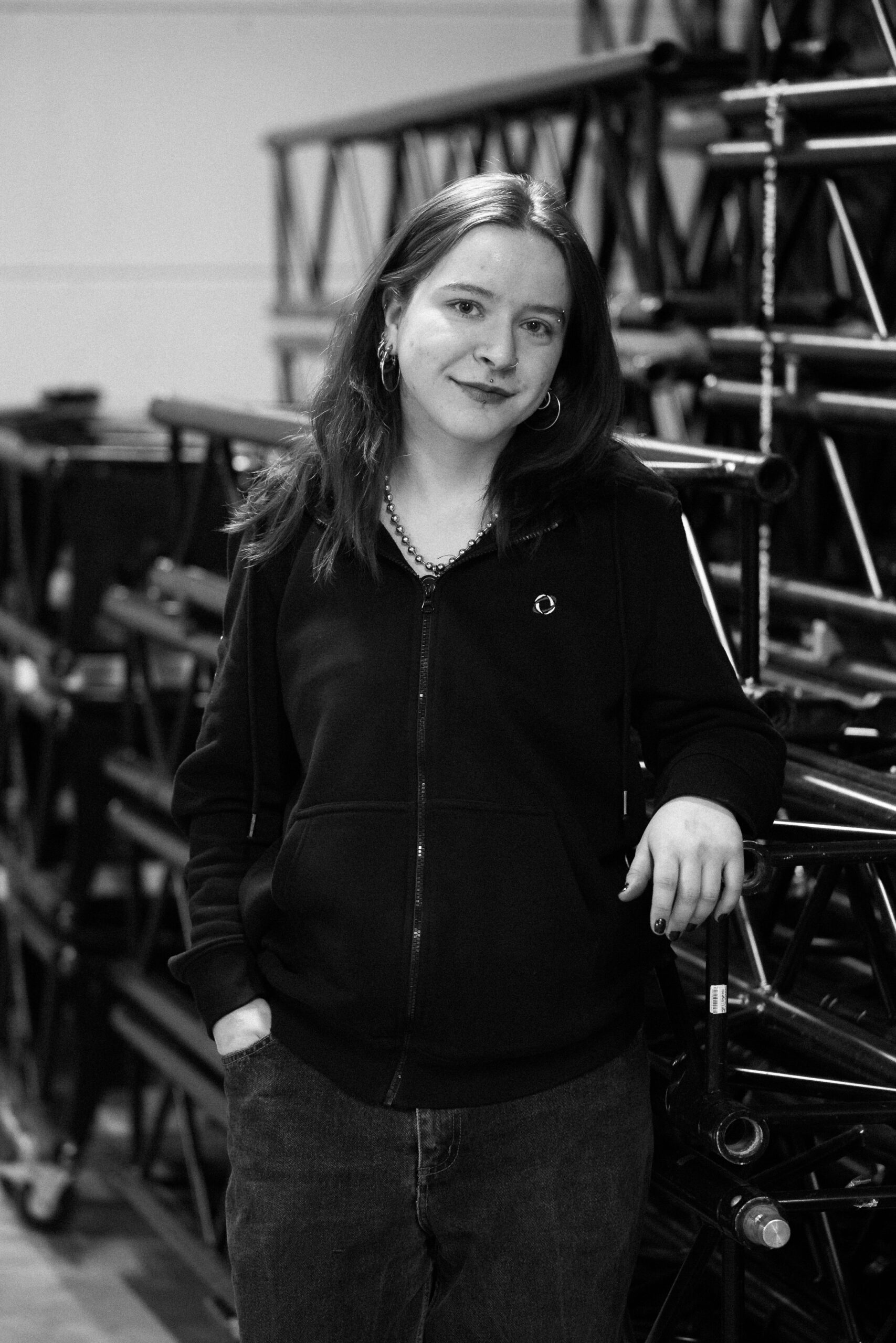 Porträt von Karlotta, einer Junior Professional bei PRO EVENT, die zum jungen Team des Unternehmens gehört.